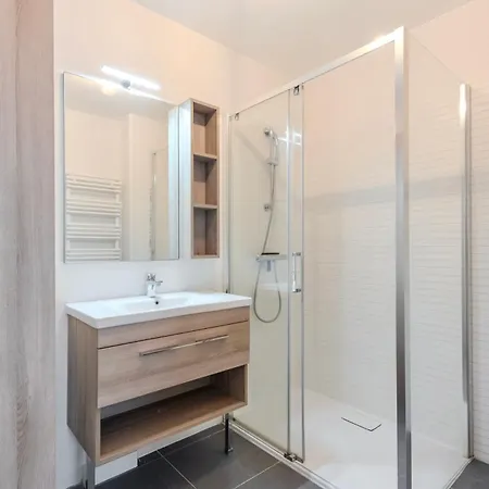 Appartement Vue 50m Des Salins Piscine 2 Parkings Terrasse *