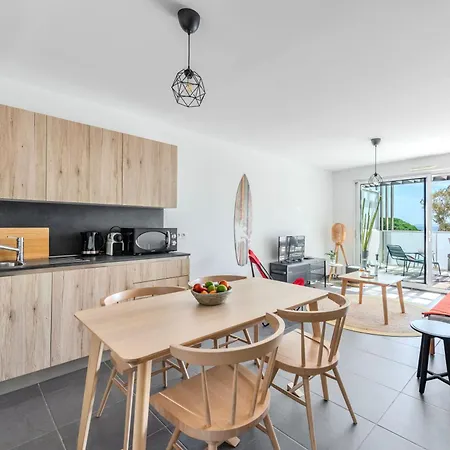 Vue 50m Des Salins Piscine 2 Parkings Terrasse 公寓 耶尔