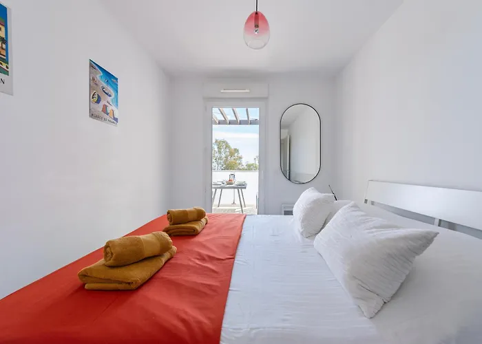 Vue 50m Des Salins Piscine 2 Parkings Terrasse